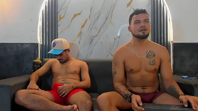 Latins_on_fire Chat XXX live