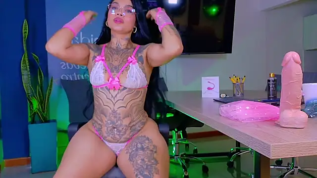 madyson_fox: онлайн-секс-чат