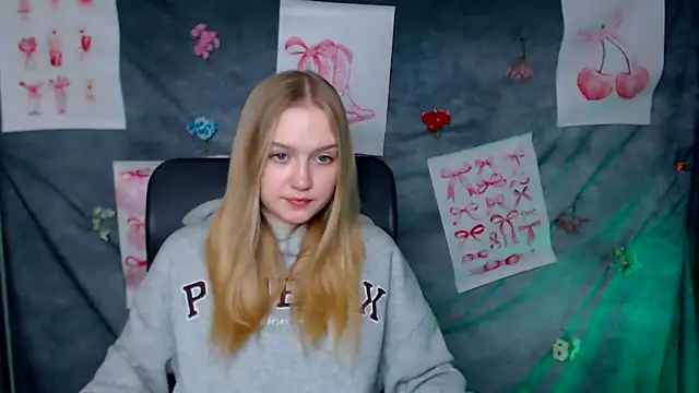 Онлайн чат XXX MademoiselleCl