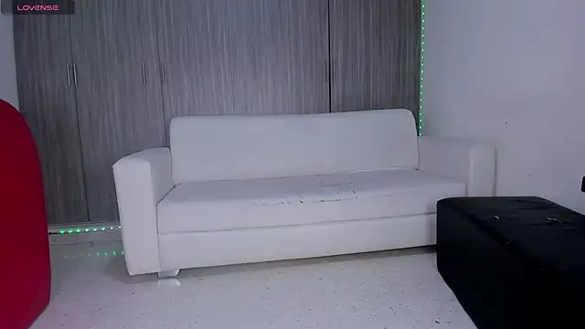 Hot_destructionXxx18 라이브 XXX 채팅