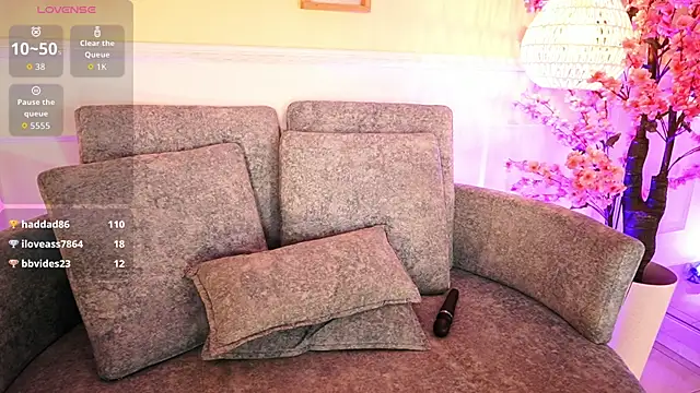 MeganLowelln Live XXX chat