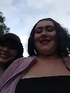 Jei-and-Yuls Chat XXX in diretta