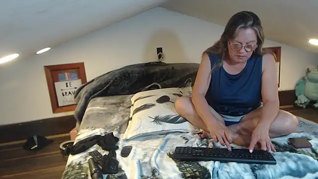 Онлайн чат XXX Malu_617