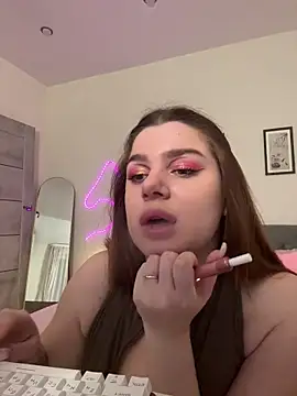 Chatroom XXX en direct de moneyforPeaches