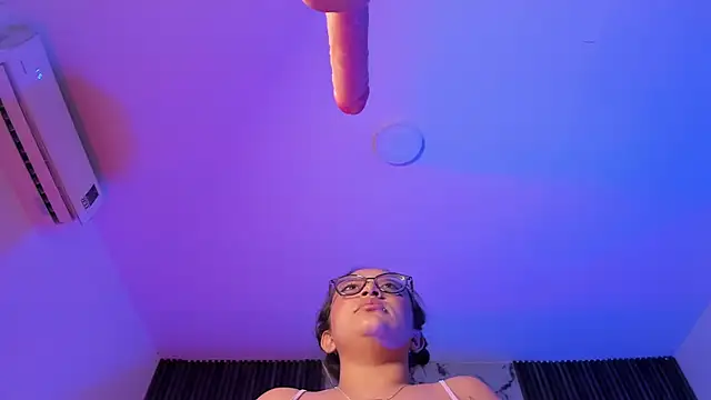 Ravencroxxn Live XXX chat