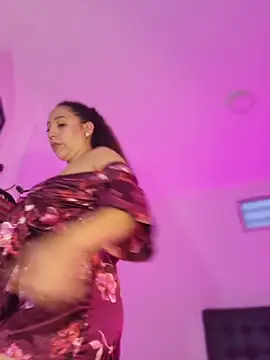 VickyHoult Chat XXX in diretta