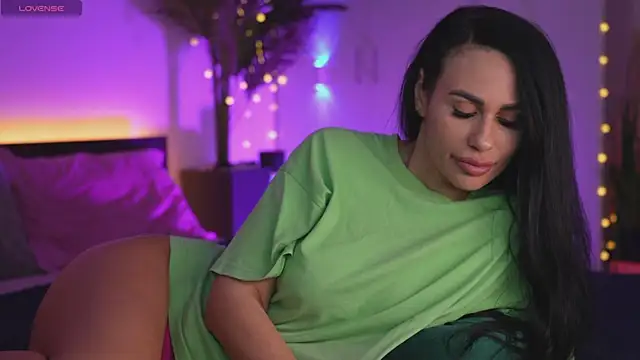 KatiaDivine Webcam show