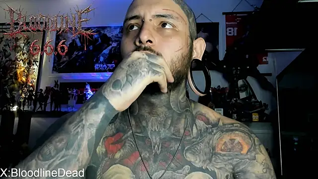 DEATHINK666XX Adlı Modelin Canlı XXX Sohbeti