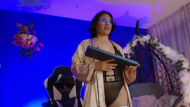 Chat XXX en directo de Emmapark_