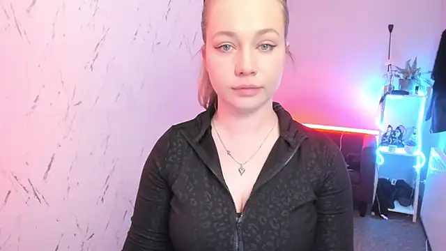 Chat XXX en directo de holly_xglam