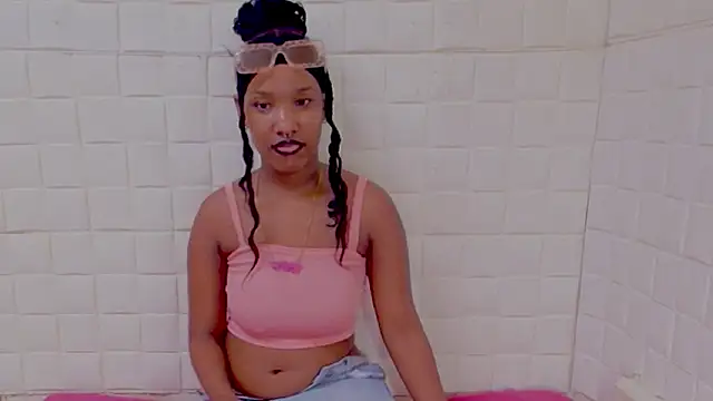 EroticSexyPrada Live XXX Chat