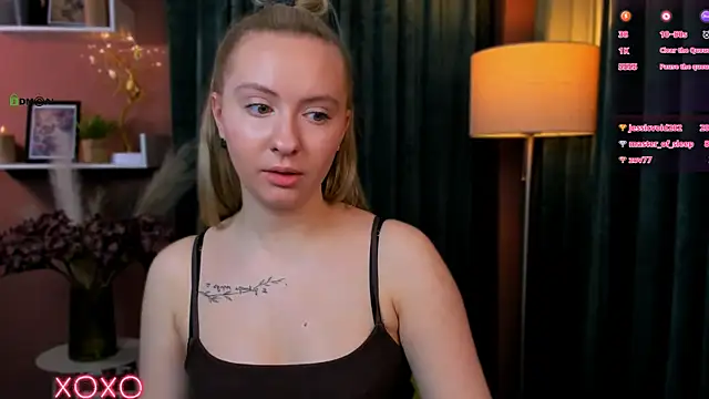 Онлайн чат XXX mila_glow1