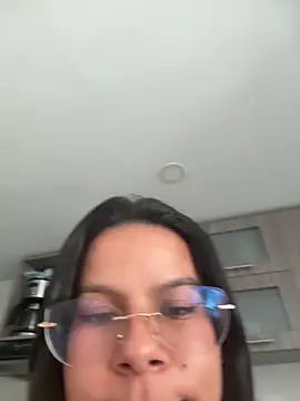 allysonx Adlı Modelin Canlı XXX Sohbeti