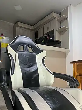 YeremiBrowm – Naživo XXX chat