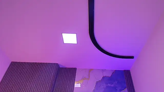 hot_dione – Naživo XXX chat