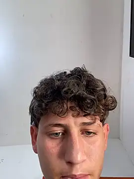 LatinBoysxxx Pertunjukan Webcam