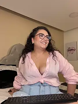 Chat XXX en directo de AlmaraRouge