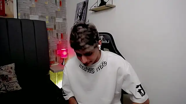 Show modela flaquito___ na web-kameri