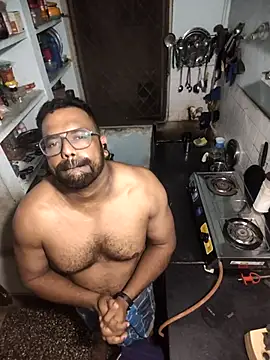 Chat XXX ao vivo de Siranjeevishiva