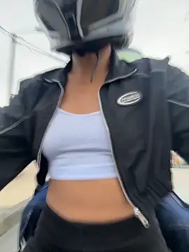 TaylorrHill – Naživo XXX chat