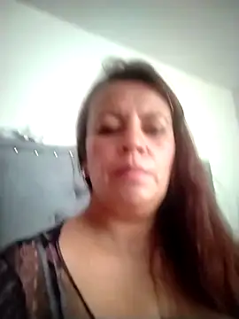 Živý XXX chat MELONCITAMOR_