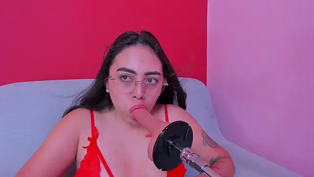 rose_smitth élő XXX-chatje