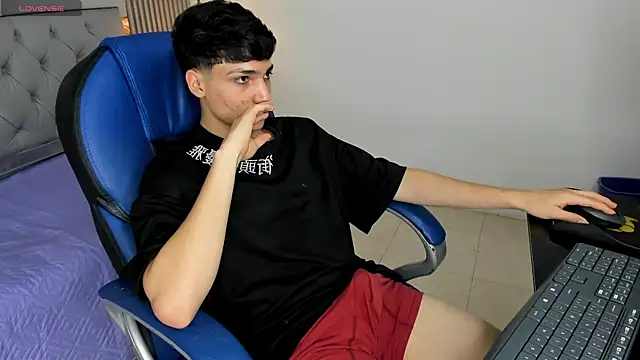 SamBlack_ Chat XXX in diretta