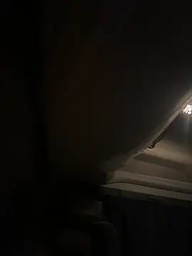 GravenAcclaim Chat XXX in diretta