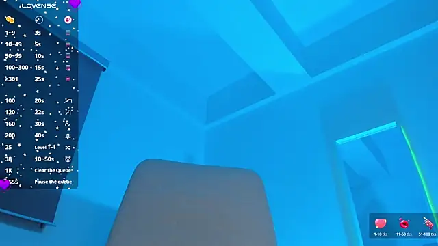 laura-hills18: απευθείας συνομιλία ΧΧΧ