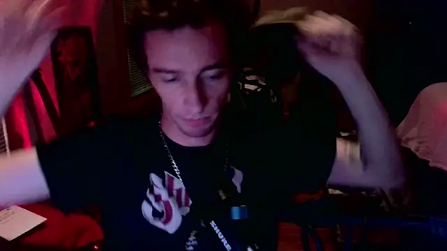 Webkamerová show LEVIATHANX666