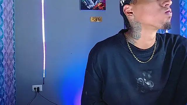 Chat +18 de Liam_lee ao vivo