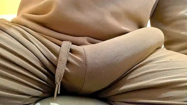 Show modela gae89tano na web-kameri