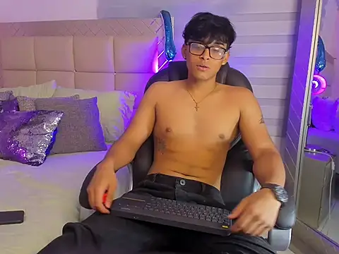 Chatroom XXX en direct de mathias_oberlin