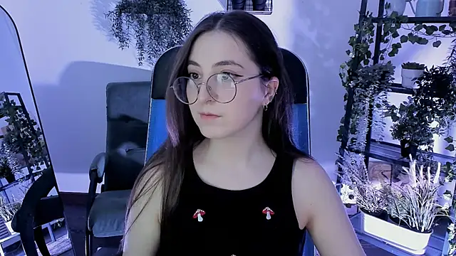 VirtuallVoyant 现场XXX聊天