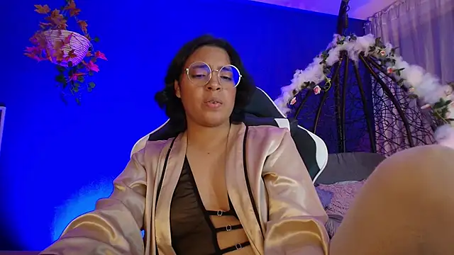 Chat XXX ao vivo de Emmapark_