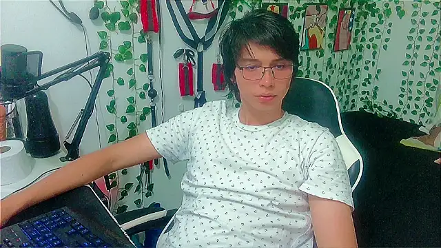 Chatroom XXX en direct de Andy_gray