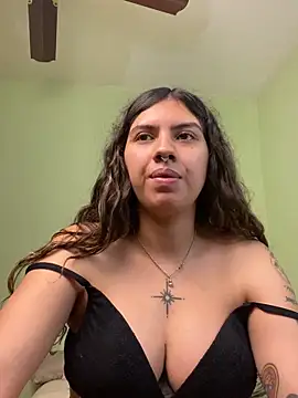 Argentiiniita Live XXX-Chat