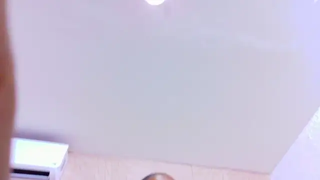 Chat +18 de nina_bae ao vivo