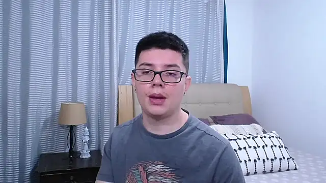 BlackFoXXX69 – Naživo XXX chat