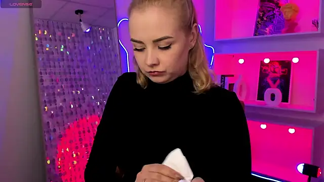 StephanieSweety Live XXX-Chat