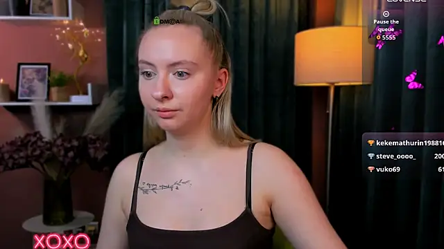 แชท XXX สดของ mila_glow1