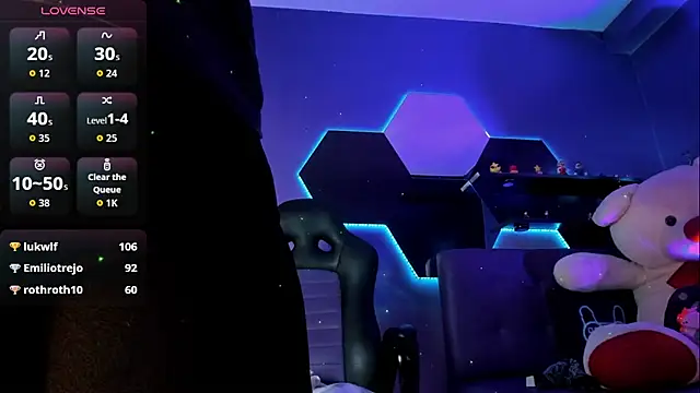 Zara_Holly_ Webcam Show