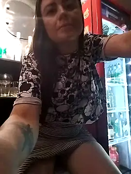 karlagiraldo198's Live XXX Chat