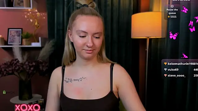 mila_glow1 live XXX chat