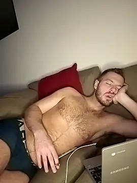 THE_CHEEKY_ALPHAのライブXXXチャット