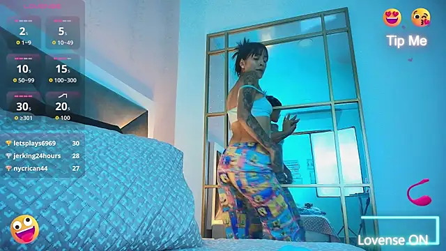 XXX chat uživo modela alana_spark