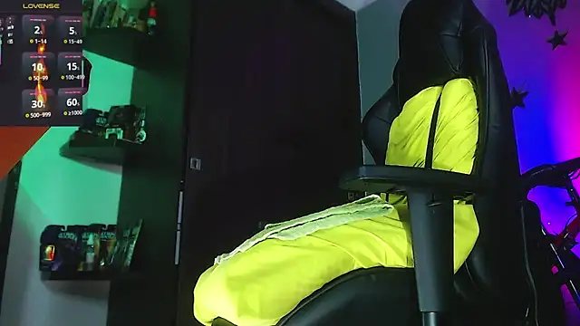 justincs Chat XXX live