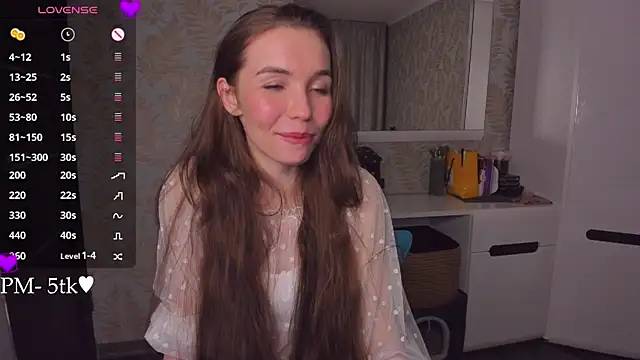 YonaBones Chat XXX live