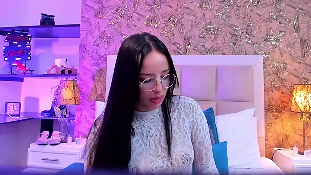 Chat +18 de ValkyriaSteel ao vivo