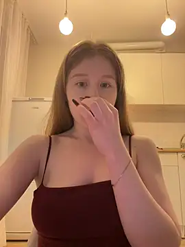 Chat +18 de Eva_Weyne ao vivo